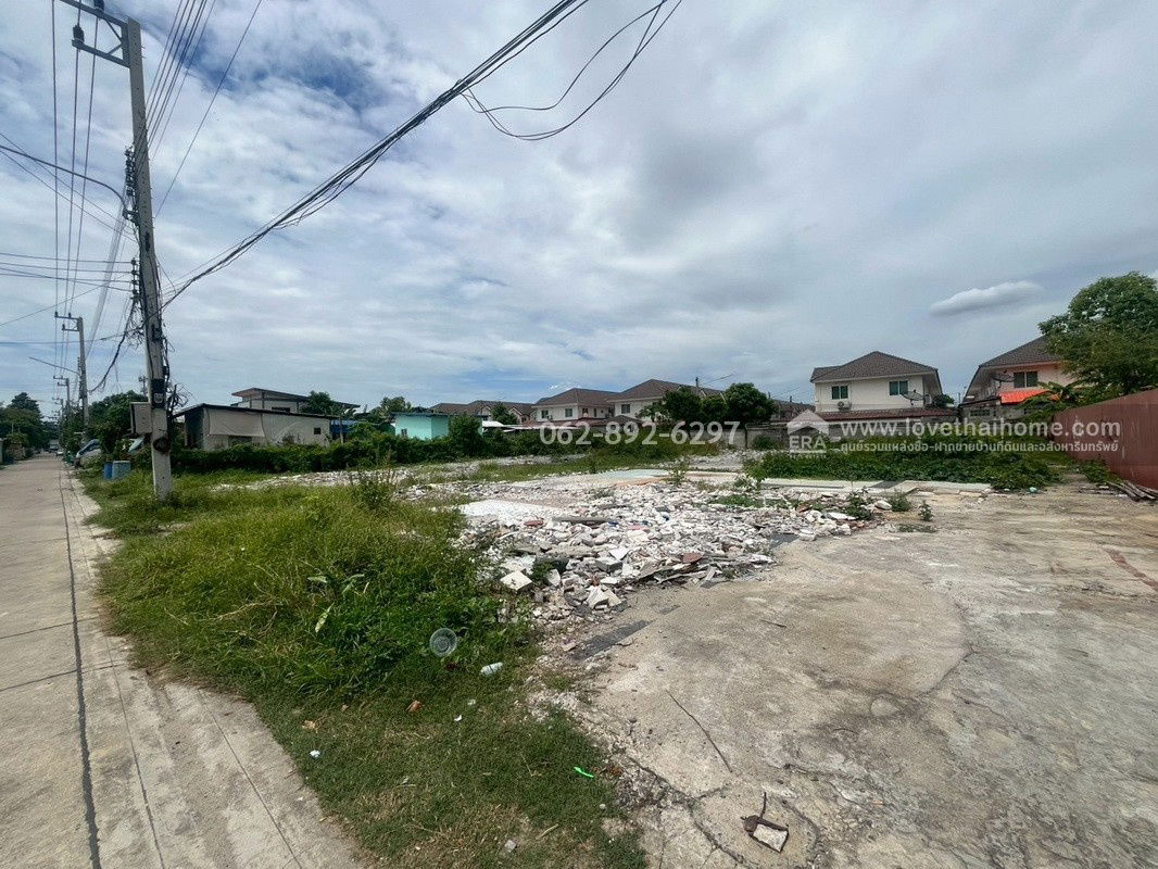 รูป ขายที่ดิน ในซอย รพช.3ปทุมธานี แปลงสวย!! ขนาด 344 ตรว. ทำเลใจกลางเมือง ใกล้แหล่งชุมชน ที่ทำเลแบบนี้มีน้อยรีบก่อนหลุดมือ สนใจโทร. 062-892-6297 - รูปที่ 12/12