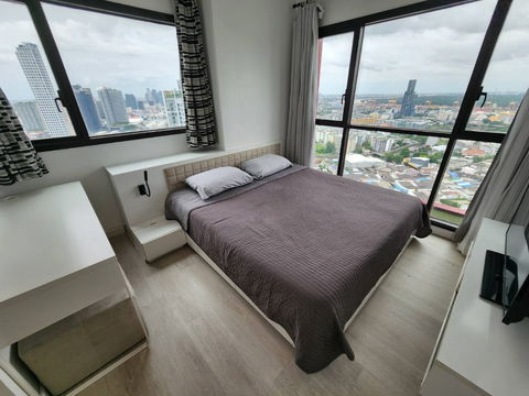 Rent : WYNE Sukhumvit Condo* Corner Room River View* at Line: @homefinder