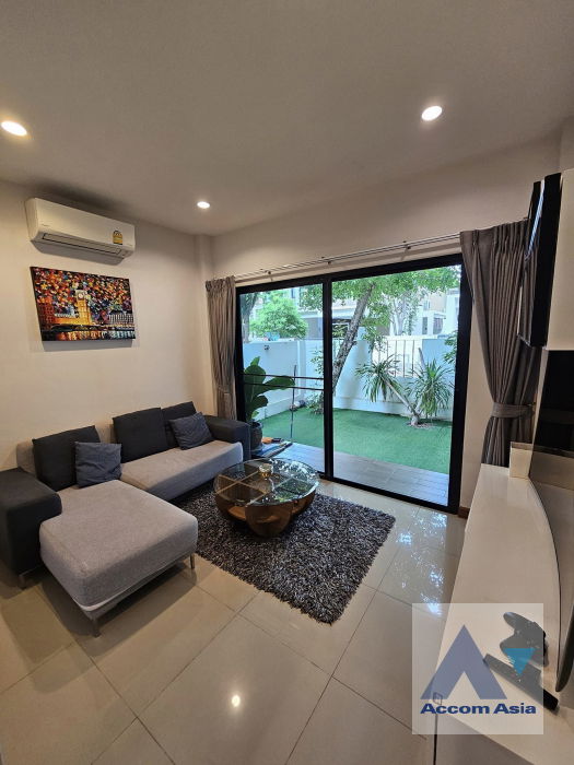 picture 🔼🔽 AccomA 📩 Refreshed and modern home with green views (AA40652) - 5/20
