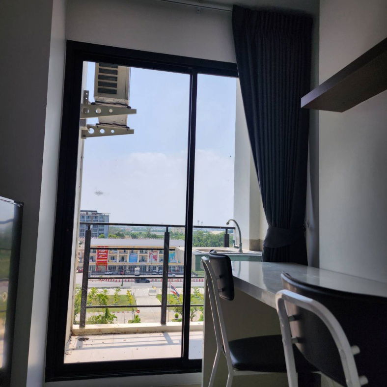 picture The Avenue Spring for rent the best price. - 8/14