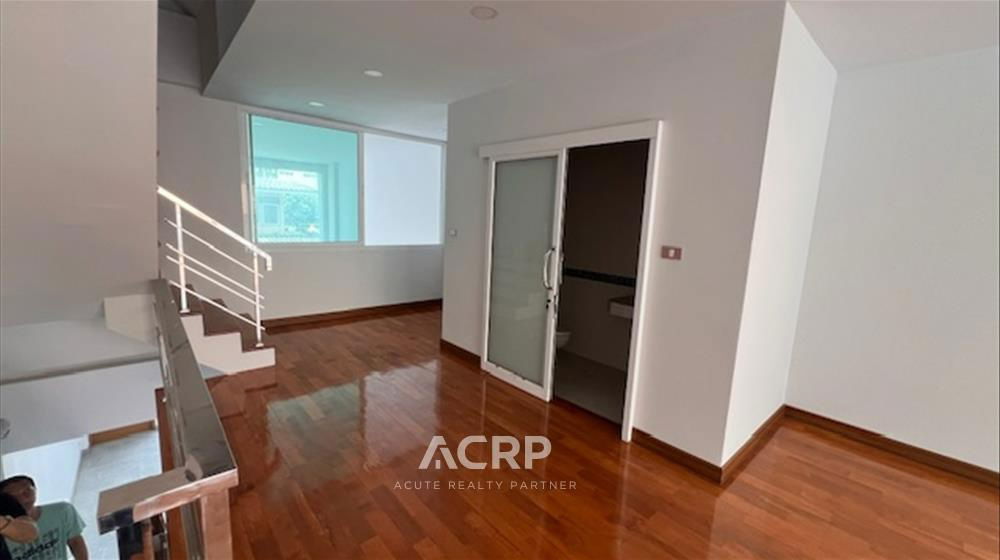 รูป ขายทาวน์เฮาส์ 4 ชั้น สร้างใหม่ ซอยพหลโยธิน 24 ใกล้ถนนลาดพร้าว ถนนรัชดา ใกล้เซลลาด - รูปที่ 4/21