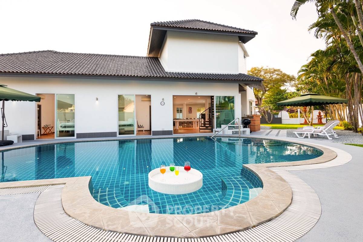 รูป วิลล่า 4-ห้องนอน ใกล้ เมืองพัทยา (ID 2229729) - รูปที่ 25/39