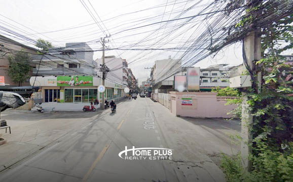 รูป ทาวน์โฮม 4 ชั้น ซอยลาดพร้าว122 (ทำเลดีมาก) - รูปที่ 2/21