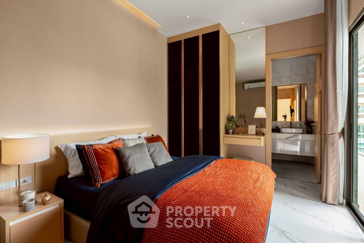 picture 4-BR Villa close to Pattaya South (ID 2229721) - 13/25
