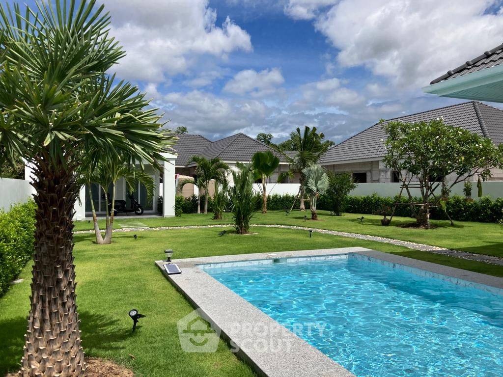 picture Brand New Eco-Friendly Pool Villa at Smart Hamlet (ID 1297096) - 5/31