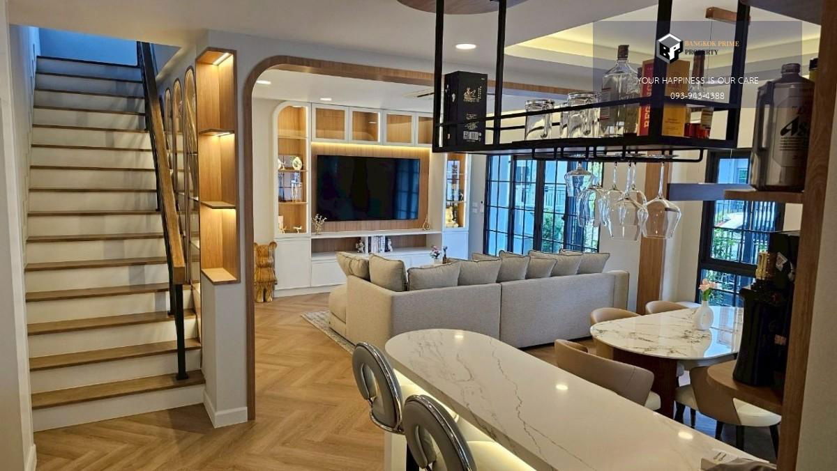 รูป Centro Bangna | บ้านเดี่ยว 2 ชั้น สไตล์ Modern Luxury | #2025072911182 - รูปที่ 3/9