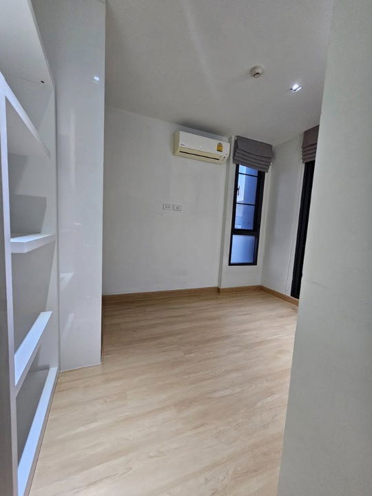 picture Urgent Rent!! Great Price! Beautifully Decorated Unit at Formosa Ladprao 7 - 11/21