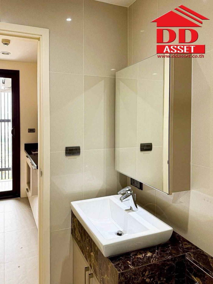 รูป For rent Fuse Sathorn–Taksin  Near BTS Wongwian Yai - รูปที่ 4/18