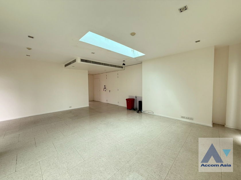 รูป 🔼🔽 AccomA 📩 Modern condo in peaceful city-center location (AA43503) - รูปที่ 6/20
