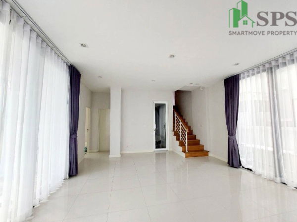 picture Semi-detached house for rent, Baan Klang Muang Classe Ekkamai-Ramintra (SPSAD3124) - 3/8