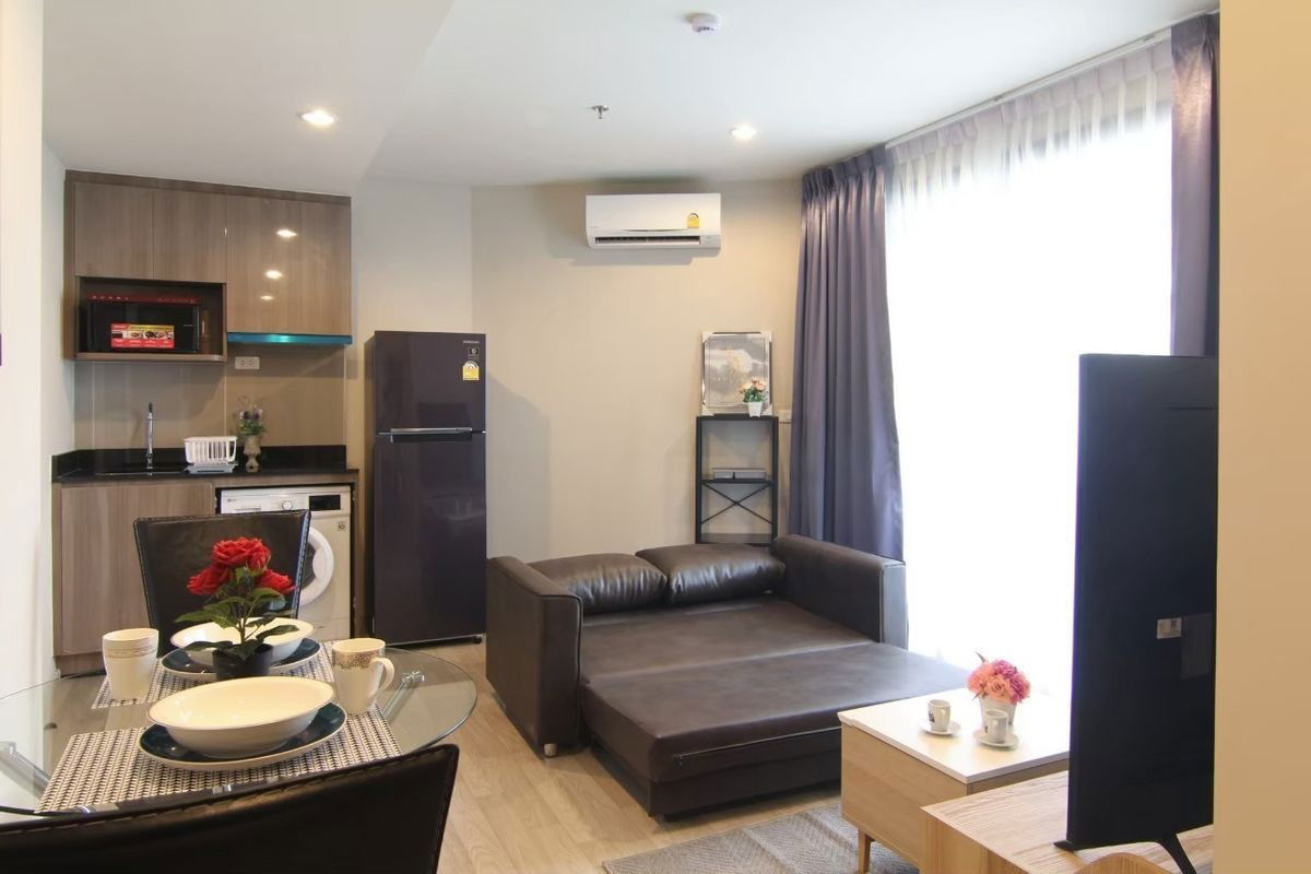 picture FOR RENT  :  E030607 : ( Ideo Mobi Sukhumvit East Point )  - 4/17
