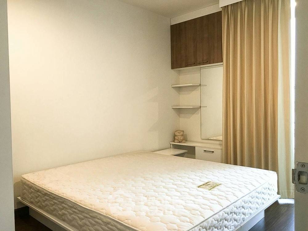 picture 1-BR Condo at The Iris near ARL Hua Mak (ID 386234) - 4/5