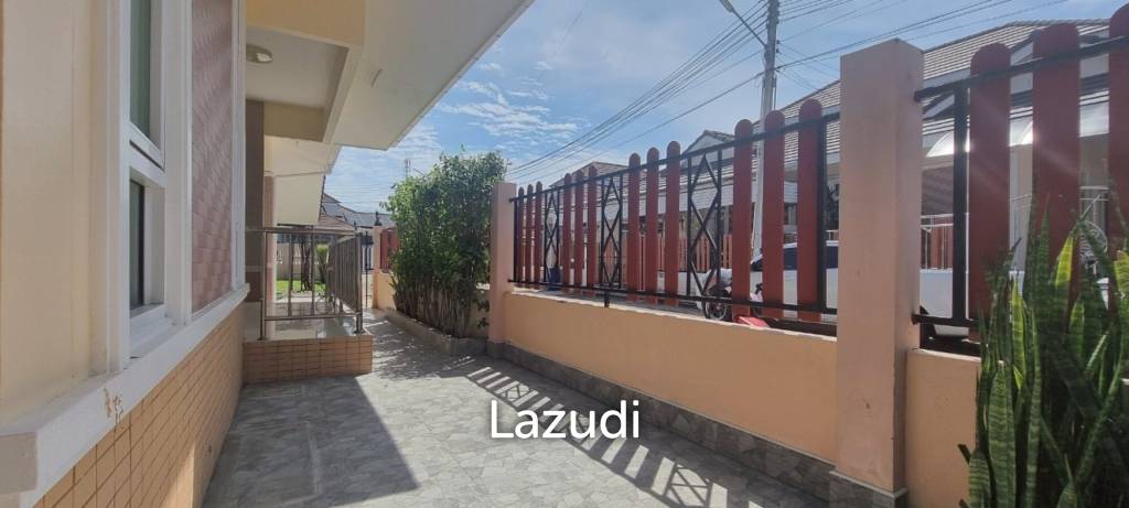 picture 3 Beds 2 Baths 170 SQ.M. Chok Chai Village 10 - 20/22
