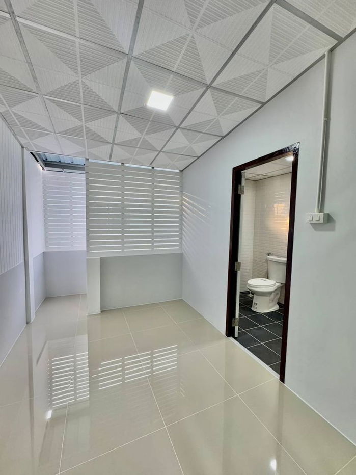 รูป บ้านสวย พร้อมอยู่  ใกล้สวนสาธารณะ  #หมู่บ้านบัวทองธานี  ทาวน์เฮ้าส์ 3 ห้องนอน  รีโนเวทใหม่ ใกล้เซ็นทรัล เวสเกต - รูปที่ 17/20