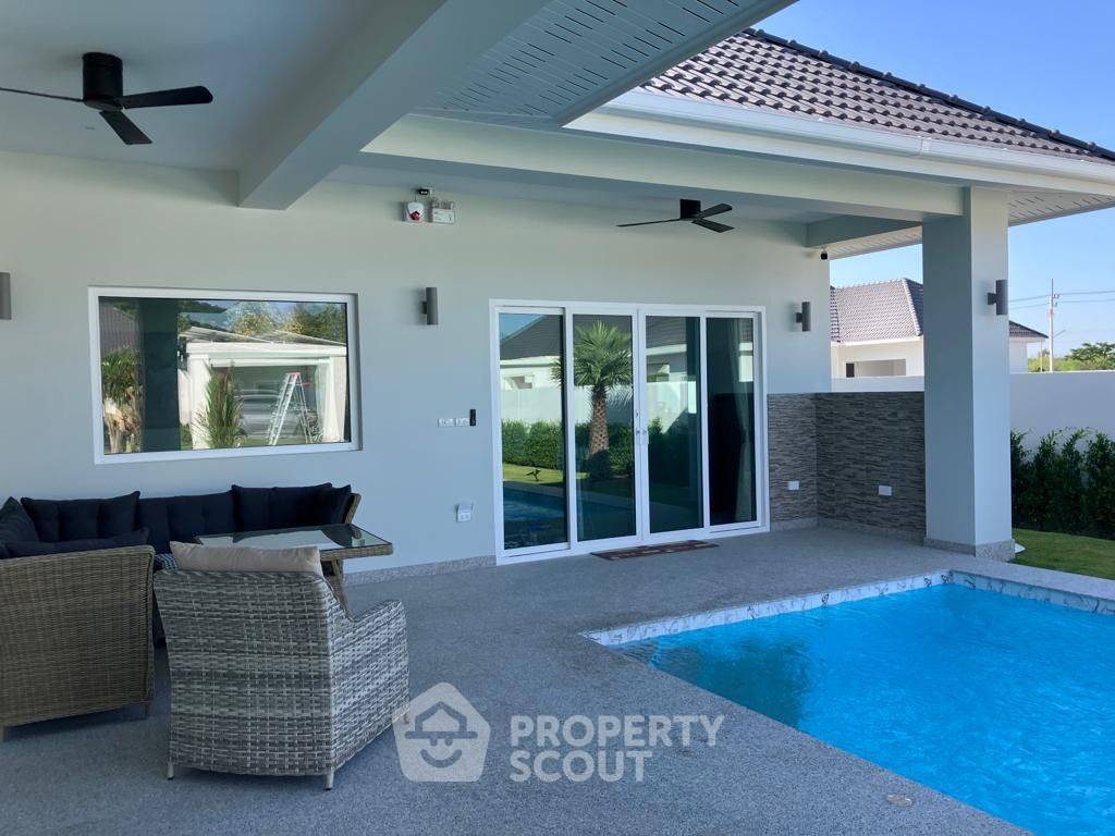picture Brand New Eco-Friendly Pool Villa at Smart Hamlet (ID 1297096) - 24/31