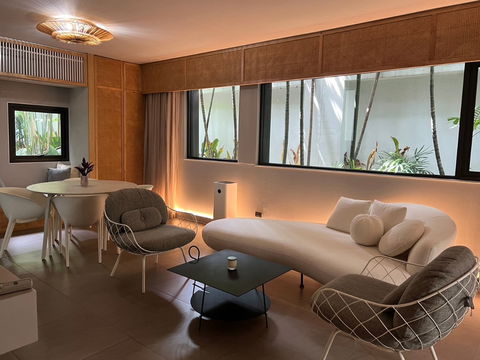 พิเศษให้เช่า Private Penthouse ถนนเชื้อเพลิง (พระราม 3) !