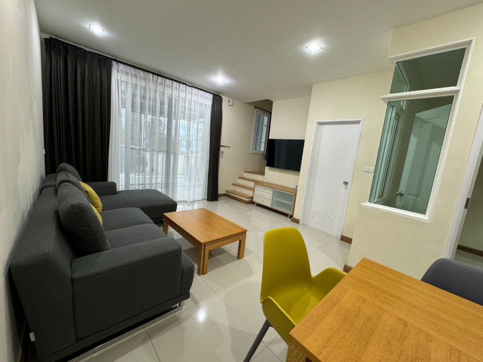 picture Townhome for rent, Golden Town Chiang Mai, near Ruamchok Market and Nakornpayap International School (NIS), convenient transportation.- RW006746 - 13/20
