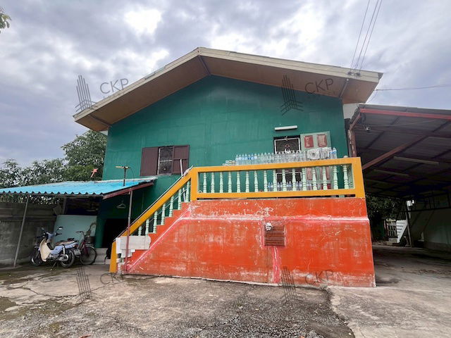 รูป บ้านพร้อมที่ดิน เนื้อที่ 1 ไร่ พร้อมบ้าน 2 หลัง โกดัง 12*12 เมตร 1 หลัง - รูปที่ 1/18