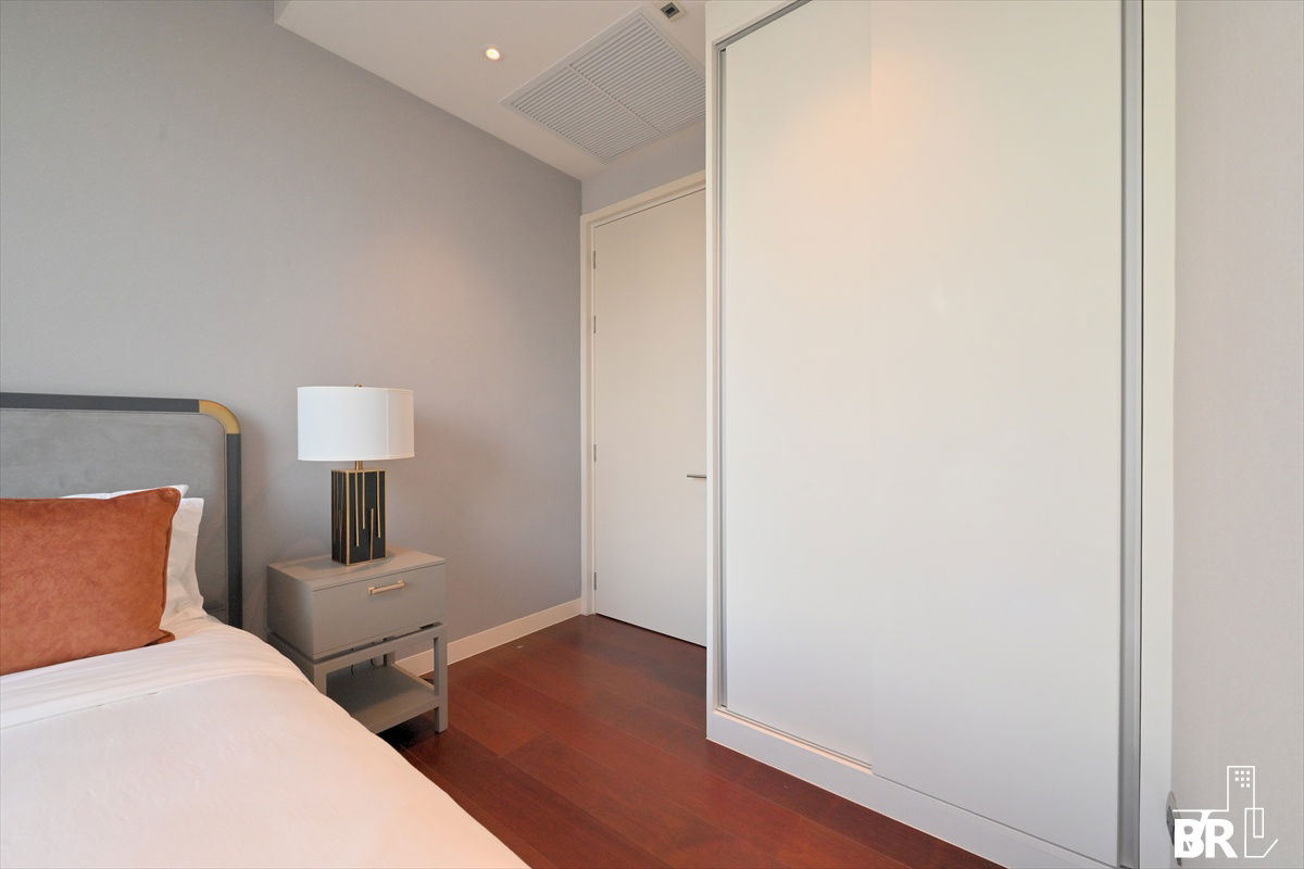 รูป 💎 Rare Luxury Unit! 💎 Fully-Furnished  Khun by YOO  near BTS Thong Lo - รูปที่ 5/13
