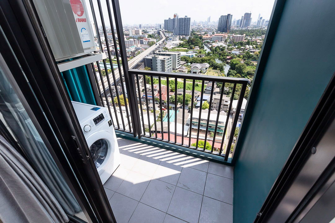 picture For Rent: The Base Phetkasem Condo *Nice Room* at Line: @homefinder - 12/13