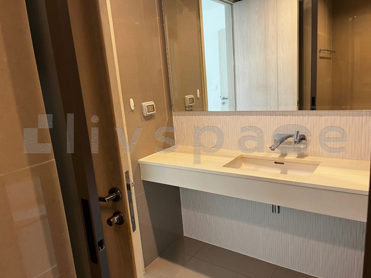 รูป [L250729007] สำหรับเช่า Rhythm Sukhumvit 42 | 1 ห้องนอน | ขนาด 45 ตร.ม. | ราคาพิเศษ | พร้อมเข้าอยู่ - รูปที่ 8/9