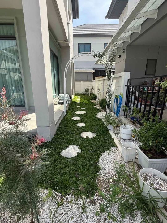 picture For Rent: Detached House at Bangkok Boulevard Rama 5 - 4/6