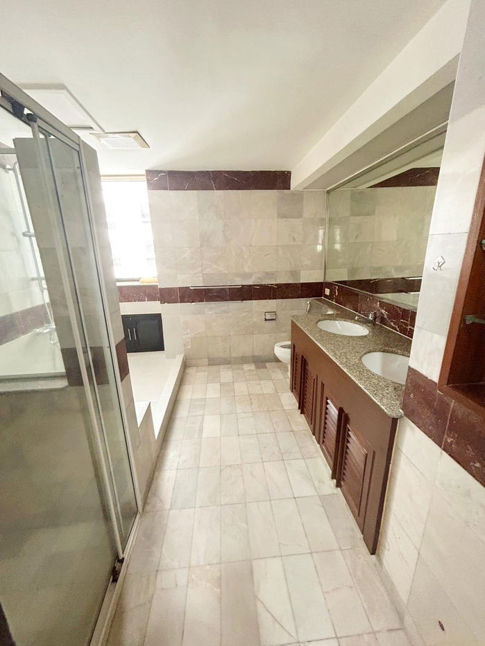 picture Condo for sale: President Park Sukhumvit 24, 3 bedrooms, 260 sq m. - 7/11