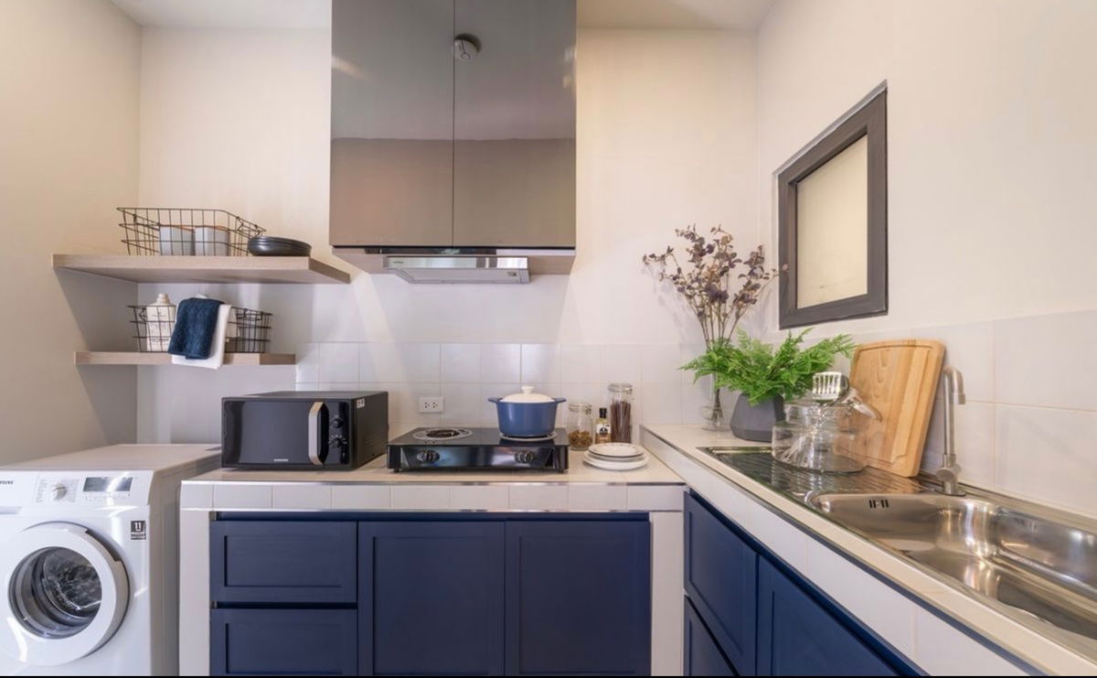 picture Two-story semi-detached house for sale in Britannia Mega Town Bangna. Beautiful, cheap, good location,. Interested? Add me on Line @841qqlnr - 8/18