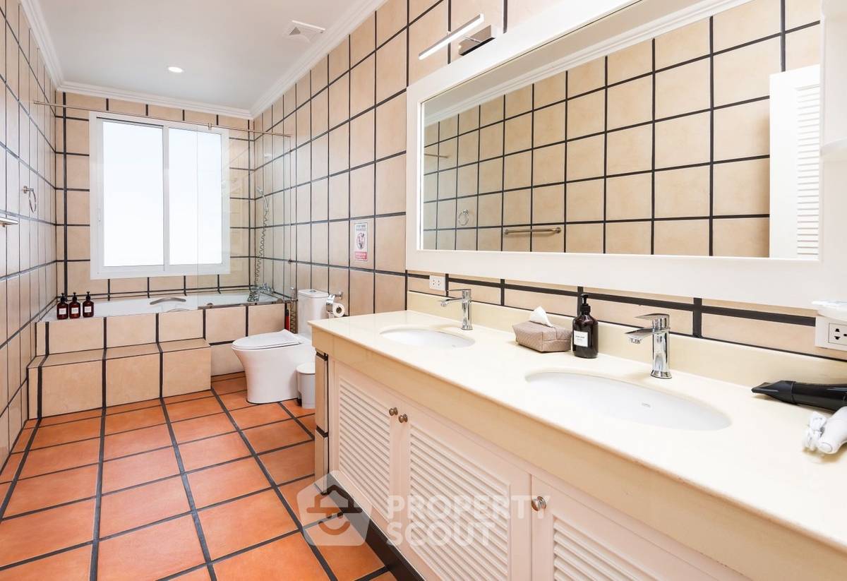 รูป วิลล่า 4-ห้องนอน ใกล้ เมืองพัทยา (ID 2229729) - รูปที่ 8/39