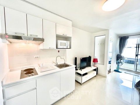 คอนโด 1-ห้องนอน ที่ เดอะ โคลเวอร์ ทองหล่อ เรสซิเดนซ์ ใกล้ BTS ทองหล่อ (ID 2230870)
