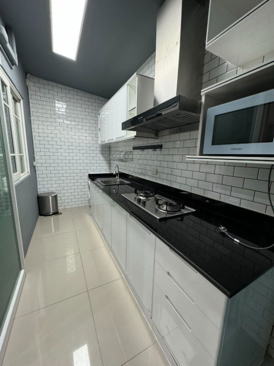 picture Townhome for rent, Golden Town Chiang Mai, near Ruamchok Market and Nakornpayap International School (NIS), convenient transportation.- RW006746 - 12/20