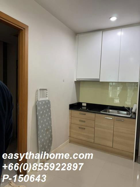 picture P-150643 🏢Condo for sell Circle Condominium fully furnished. - 2/6