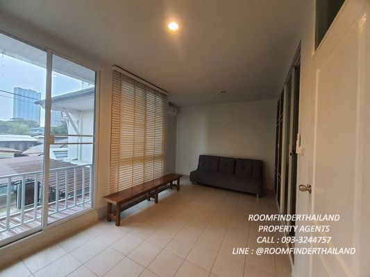 รูป [ให้เช่า] บ้านเดี่ยว 3 ชั้น บีทีเอสวุฒากาศ / 4 ห้องนอน 4 ห้องน้ำ / 80 ตรว. 280 ตรม. **85,000**บ้านเดี่ยว 3 ชั้น เพียง 200 เมตรจากรถไฟฟ้าบีทีเอสวุฒากาศ - รูปที่ 12/16