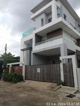 ขาย ทาวน์โฮม 3 ชั้น หมู่บ้านอมรพันธ์9 ซ.เสนานิคม40 ตัดออกลาดพร้าววังหิน74