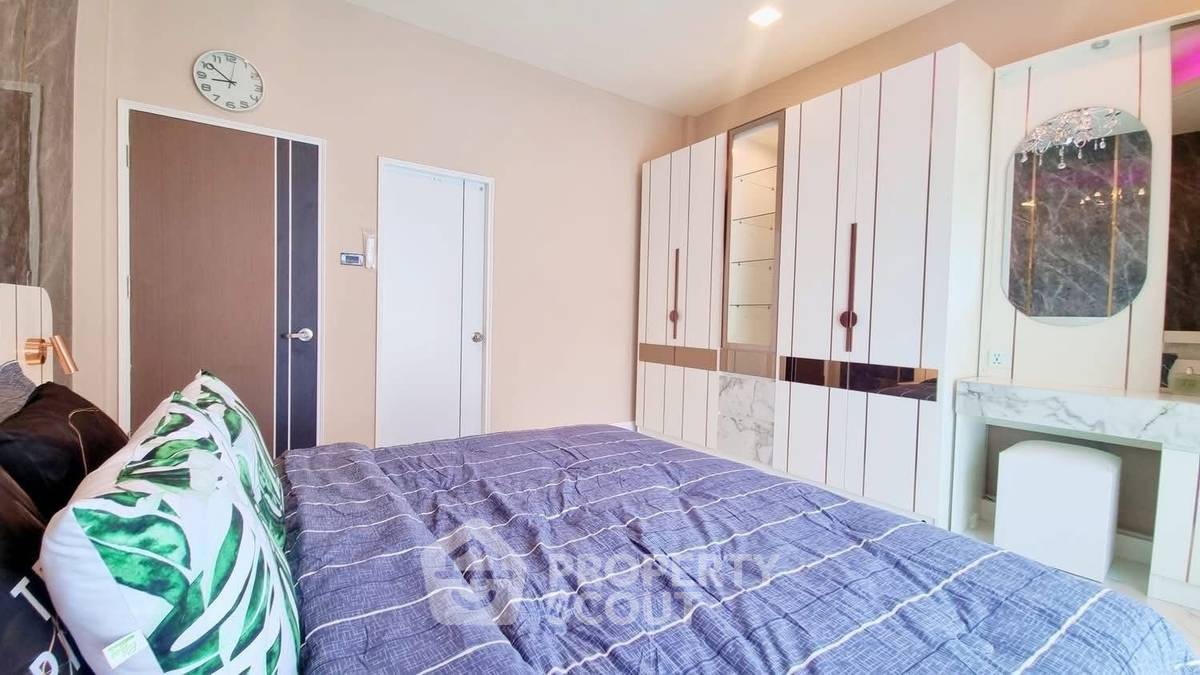 picture 2-BR Villa close to East Pattaya (ID 2229676) - 13/17