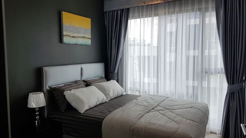 Code: KJ7953  for rent Rhythm Asoke // Line ID: @kjcondo (with @) //