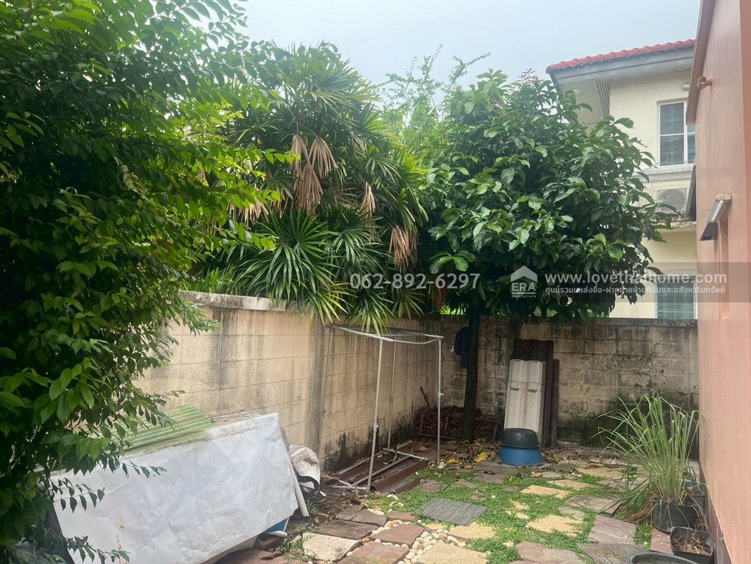 picture Two-story detached house for sale in the Chollada project, Wat Lat Pla Duk, size 52.4 square wah. Beautiful house, good atmosphere, - 9/15