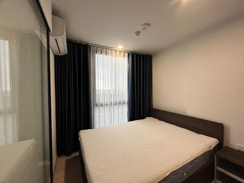 Nue Cross Khukhot Condo near BTS
