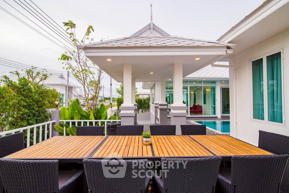 picture 4-BR Villa at Marwin Pool Villa in Thap Tai (ID 2231032) - 16/43