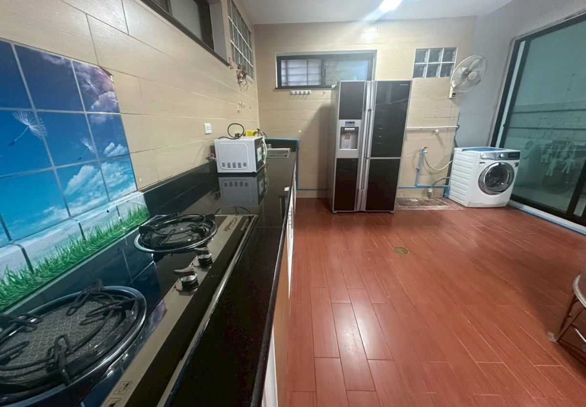 picture Eco Space Bangna -             Wongwaen - 7/18