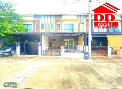 เช่าทาวน์โฮม กรุงเทพมหานคร : For rent The Connect Pattanakarn 44 ให้เช่า ทาวน์โฮม เดอะคอนเนค พัฒนาการ44 