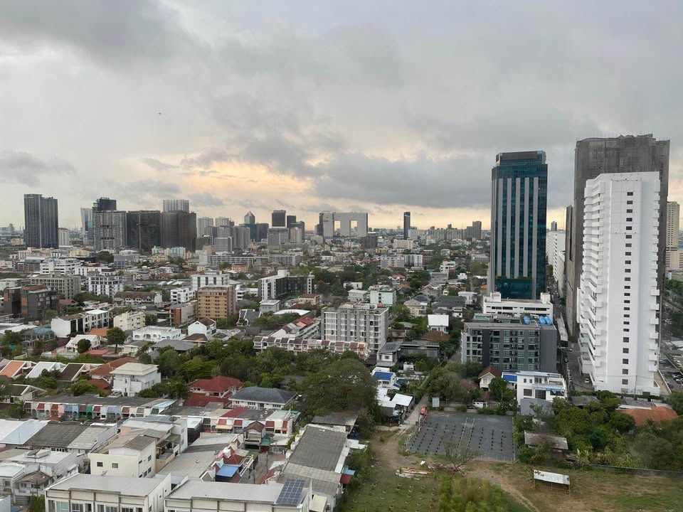 รูป NUE Noble Ratchada Lat Phrao Condo For Rent | CODE : RS1164 - รูปที่ 2/13
