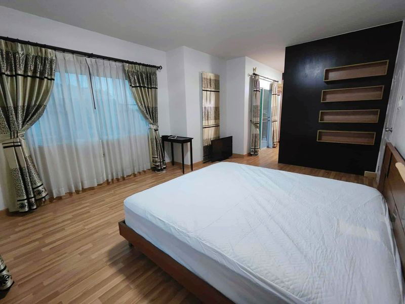 รูป ขายบ้านมือสองศรีราชา หลังมุม โครงการ ธาดาทาวน์ บางพระ  - รูปที่ 8/17