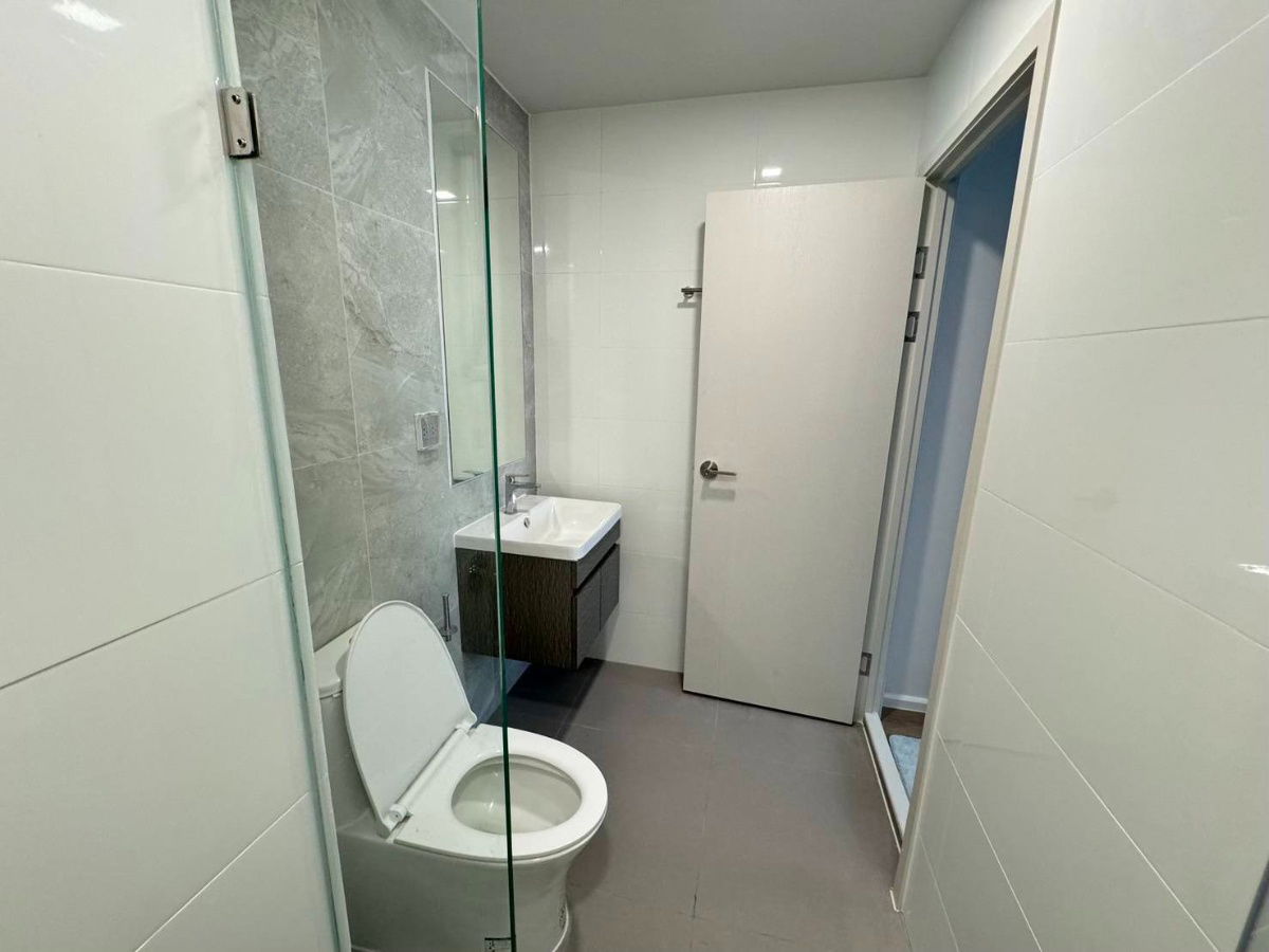 picture MRT Ramkhamhaeng 80 m. Price  20,000 Baht Condo Modiz Rhyme Ramkhamhaeng ( Rental ) - 15/16