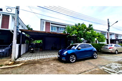 เช่าบ้านเดี่ยว รร.กสิณธรเซนต์ปีเตอร์ : ให้เช่า บ้านเดี่ยว 4 ห้องนอน 3 ห้องน้ำ หมู่บ้าน เดอะลิฟวิ่ง 3 ซอยวัดลาดปลาดุก นนทบุรี บางบัวทอง