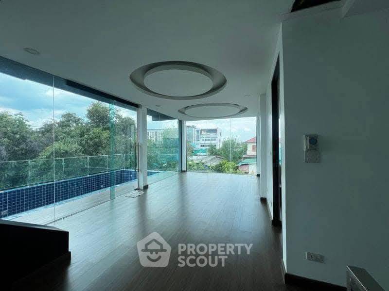 picture 4-BR House in Lat Phrao (ID 2229669) - 10/18