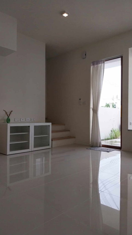 รูป ให้เช่า :: ทาวน์โฮมใหม่ สไตล์ Minimal Cozy โครงการ โนระ ชัยพฤกษ์-วงแหวน :: - รูปที่ 5/17