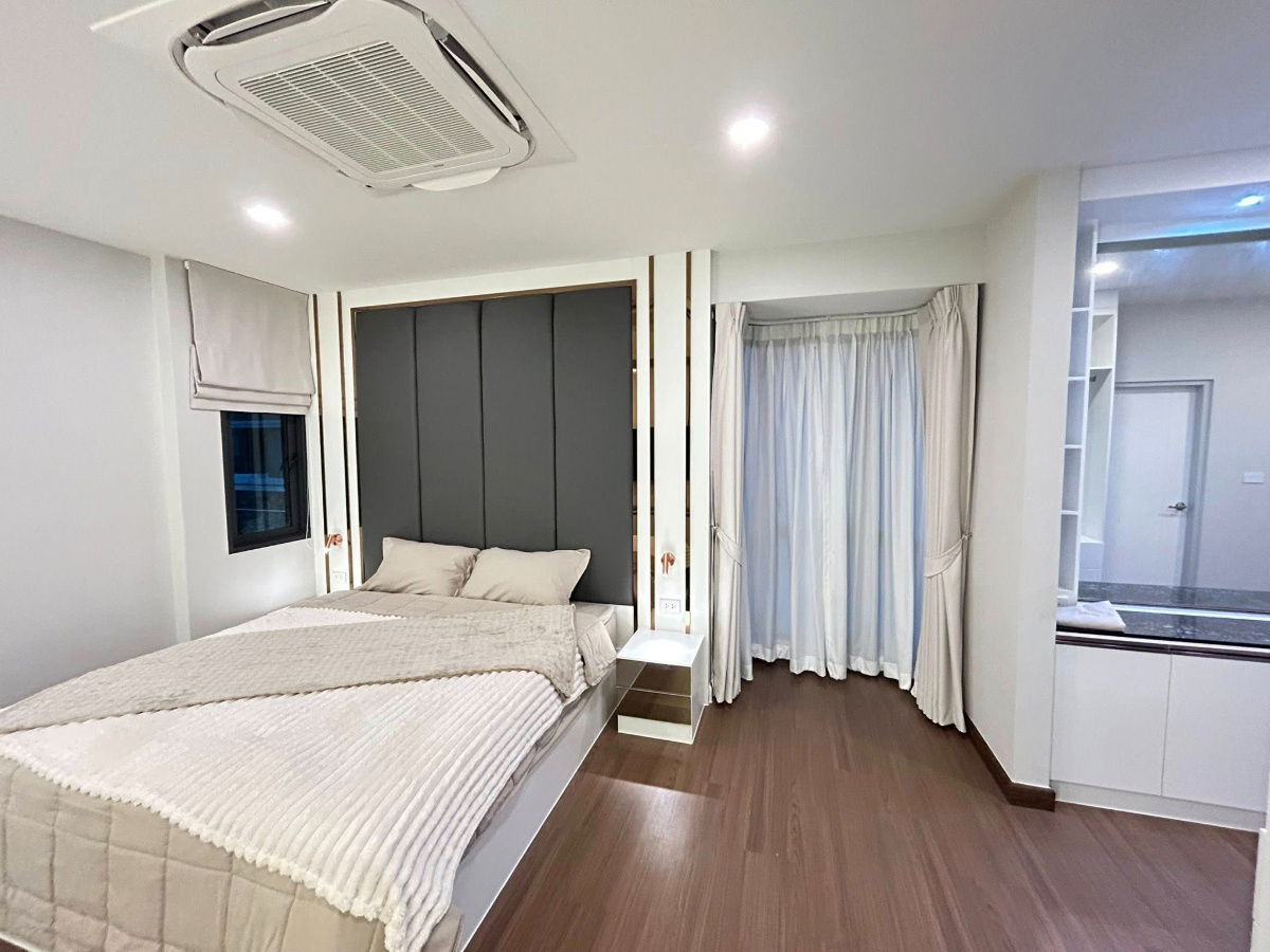 รูป 🔥New House🔥 𝗧𝗵𝗲 𝗖𝗶𝘁𝘆 𝗥𝗮𝗺𝗶𝗻𝘁𝗿𝗮 𝟯|เดอะ ซิตี้ รามอินทรา 3 🎉มีวิดีโอบ้านะคะ🙏 นัดชมบ้าน >> ​ @bbcondo88​ ✍️รหัส​ทรัพย์​ 6807-2902 - รูปที่ 11/19