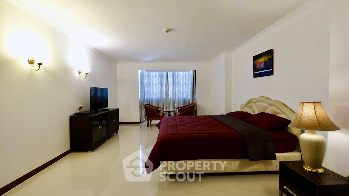 picture 1-BR Condo at Omni Tower near BTS Nana (ID 556551) - 2/14