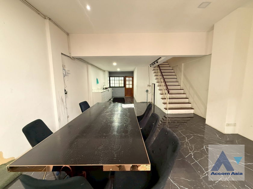 รูป 🔼🔽 AccomA 📩  4 BR Townhouse @Regent 71 (AA44324) - รูปที่ 9/20